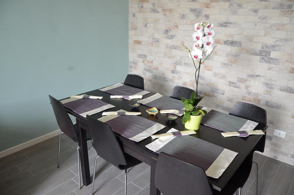 Un Caffe Sul Balcone 2 Apartment Rome Room photo